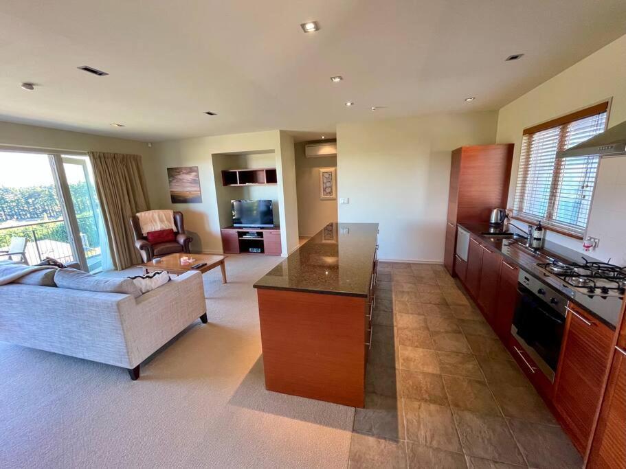 Terrace Downs 2 Bedroom Apartment Windwhistle 외부 사진